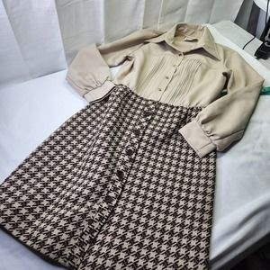 Vintage 1960s Plaza South Polyester Houndstooth Brown Dress Size Small